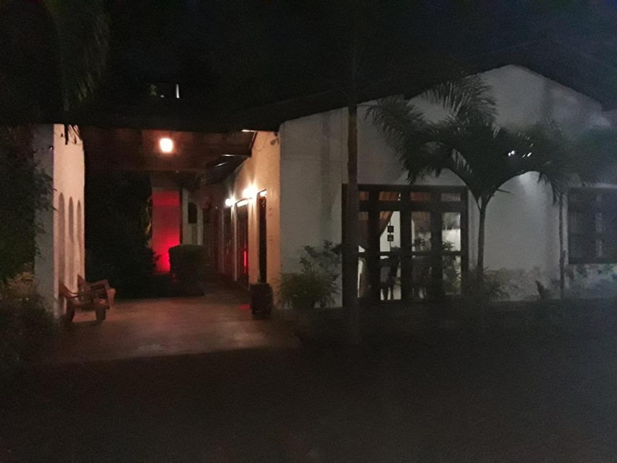 Villa Delorenta Anuradhápura Exteriér fotografie