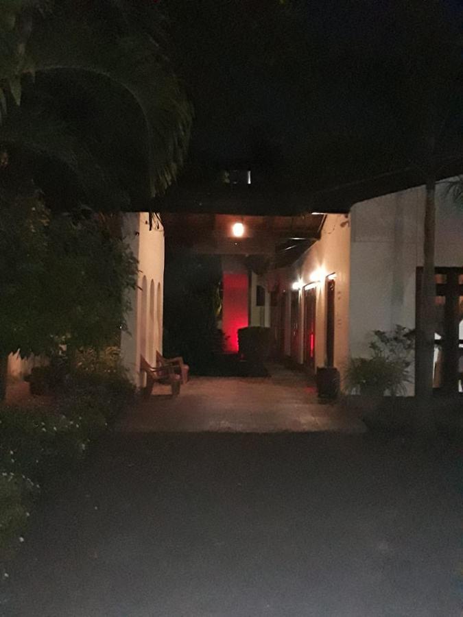 Villa Delorenta Anuradhápura Exteriér fotografie
